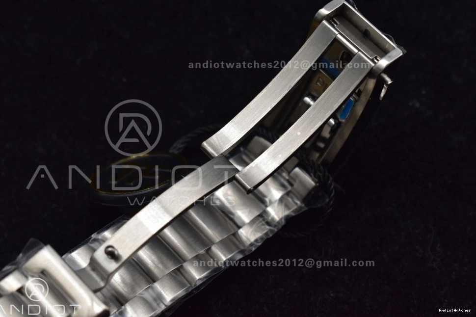 on Ceramic 1077 A SS Dial TF Ultra Deep Bezel NewStyle 6000M Best Blue SS 1:1 Edition White Bracelet Seamaster 0802